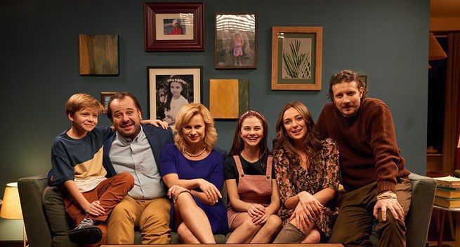 „Domowe rozgrywki 2” od 12 kwietnia w Polsacie. Santander Bank Polska partnerem serialu (wideo)