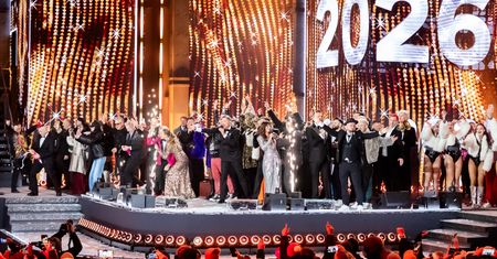 Tak Toruń przywitał rok 2026 [ZDJĘCIA Z SYLWESTROWEJ MOCY PRZEBOJÓW]