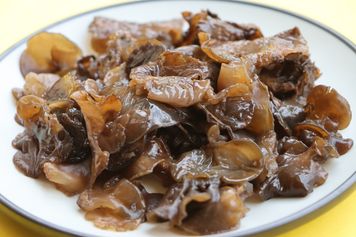 Ten grzyb jest odporny nawet na mrozy. W uszkach i pierogach po prostu rewelacja