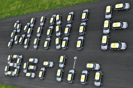 MINI hucznie obchodzi swoje 50 urodziny!