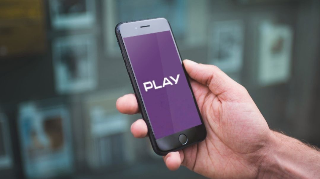 Klienci sieci Play odcięci od zasięgu T-Mobile 1