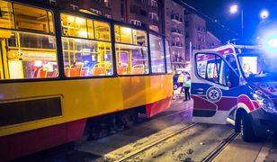 Tragedia w Warszawie. Mężczyzna wpadł pod tramwaj
