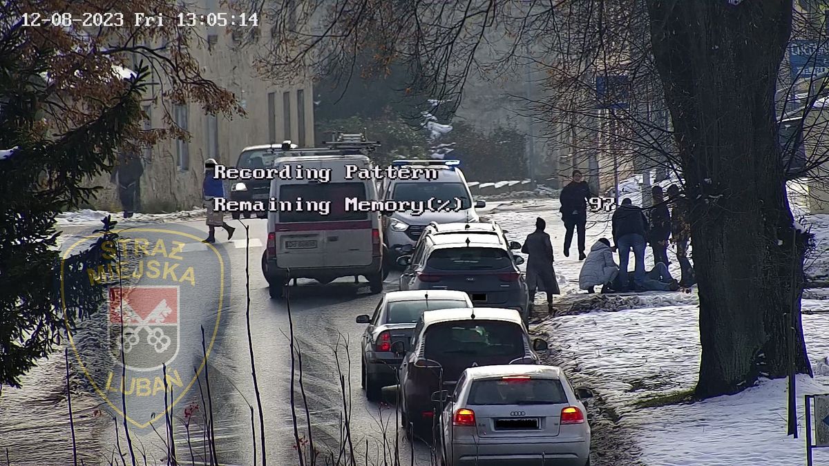 Natychmiastowa reakcja przechodniów