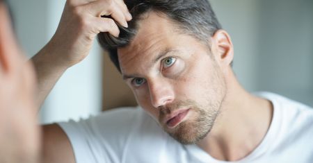 Piloxidil – skład, działanie, wskazania i przeciwwskazania