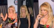 Pamela Anderson pokazuje nowy biust (ZDJĘCIA)