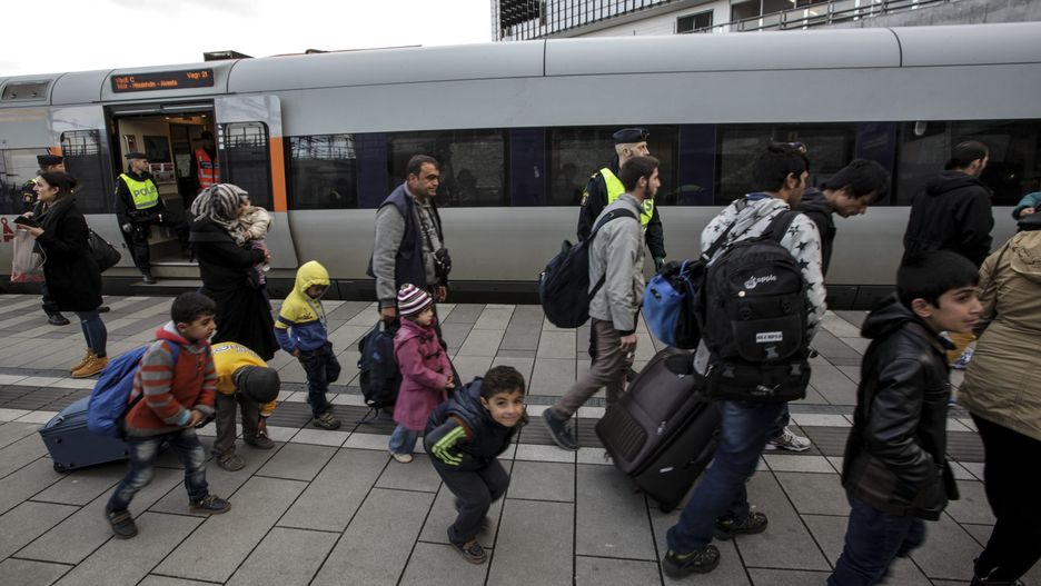 Migranci w Szwecji. Zdjęcie ilustracyjne