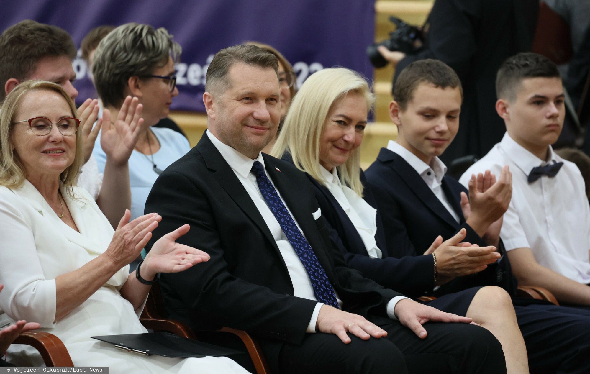 Inauguracja roku szkolnego 23/24
Fot. Wojciech Olkusnik/East News, Wegrow (woj. mazowieckie), 04.09.2023. Inauguracja nowego roku szkolnego 23/24. Uroczystosc rozpoczecia w Specjalnym Osrodku Szkolno-Wychowawczym w Wegrowie, z udzialem ministra edukacji Przemyslawa Czarnka.
N/z: dyrektor osrodka Hanna Kasperowicz (L), minister Przemyslaw Czarnek
Wojciech Olkusnik