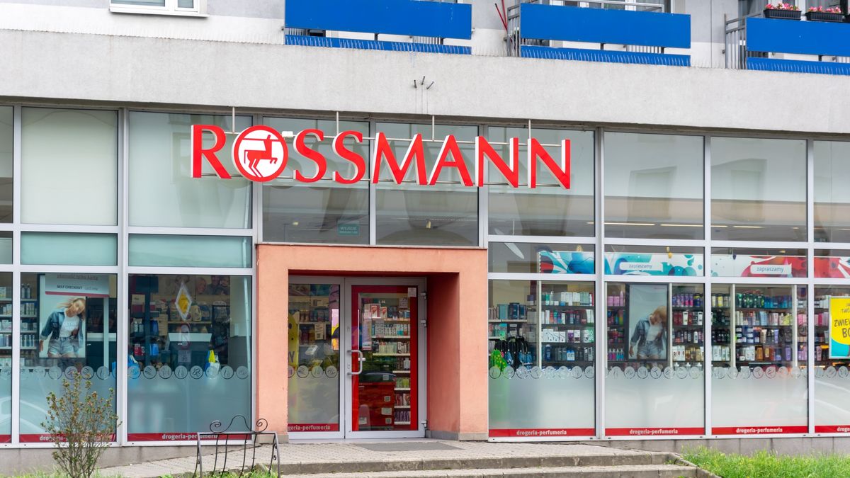 Rossmann ostrzega klientów. Trzy produkty znikają ze sklepów