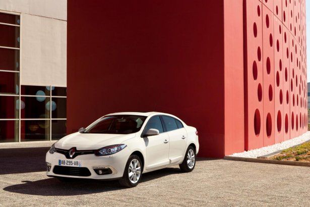 Odświeżone Renault Fluence debiutuje w Stambule