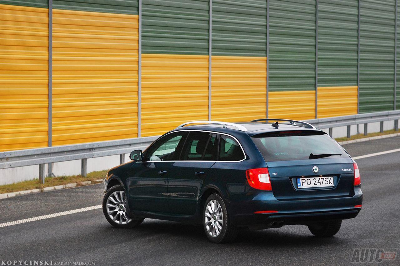Skoda Superb Combi