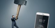 Oukitel K4000 to smartfon z baterią trzymającą tydzień, któremu młotek niestraszny