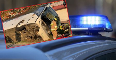 Wypadek autokaru na Podkarpaciu. Kilka osób poszkodowanych