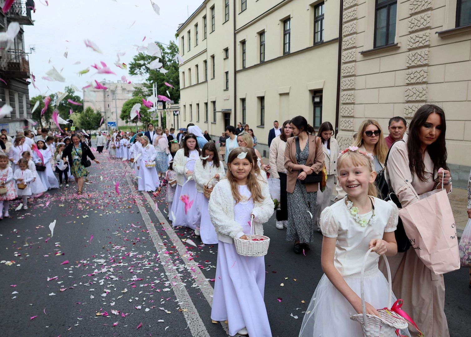 Uroczysta procesja z okazji Bożego Ciała przeszła ulicami Lublina