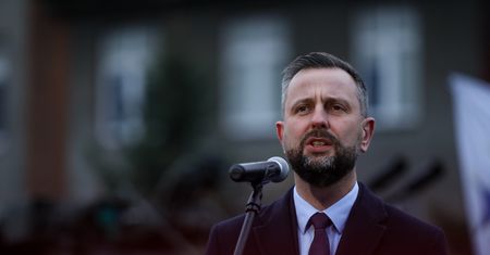 Kontrowersyjny wpis Jad Waszem. Zareagował Kosiniak-Kamysz