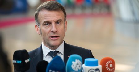 Macron rozmawiał z prezydentem Iranu. "Podejmijcie negocjacje"