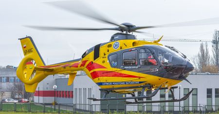 Lublin: Akcja ratunkowa nad Zalewem Zemborzyckim. Rowerzysta potrzebował pilnej pomocy