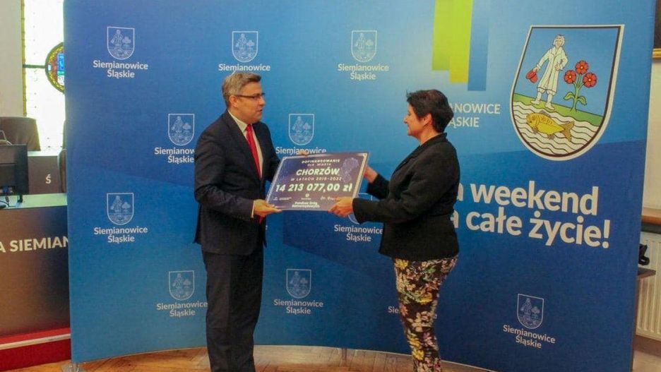Śląskie. Według władz Chorzowa rządowa pomoc zawiera tę przyznaną przed wyborami do sejmu w 2019 roku.