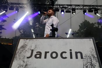 Jarocin: Wielkopolskie Rytmy Młodych. Père-lachaise, czyli postpunk z rapowym zacięciem