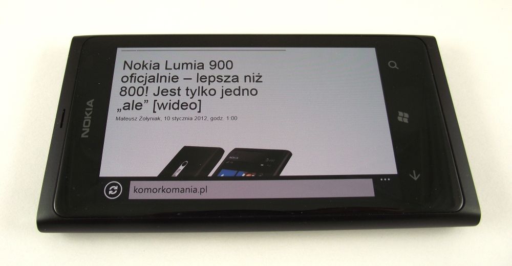 Nokia Lumia 800 - IE9