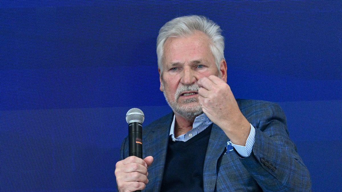 Aleksander Kwaśniewski