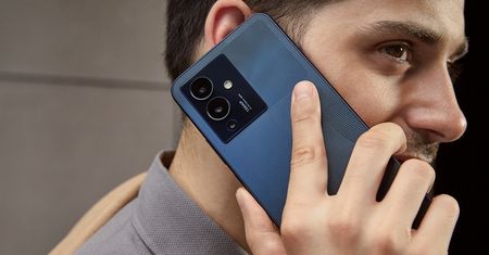 Nowa marka, ale też kusi promocjami. Ciekawy smartfon 150 zł taniej