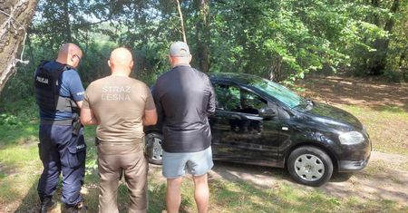 Akcja straży leśnej i policji. Kontrole w lasach i nad jeziorem