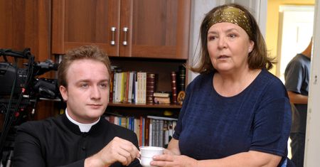 Kasprzykowski pokazał, jak traktują 86-letnią Lipińską na planie "Rancza"