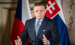 Koniec rosyjskiej ropy i gazu w UE. Słowacja zapowiada skargę