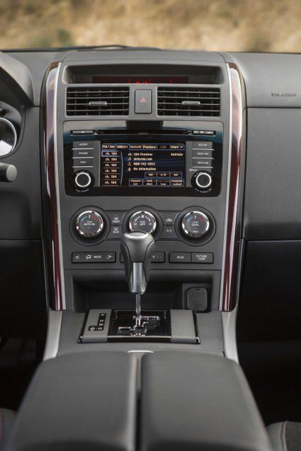 Odświeżona Mazda CX-9 na oficjalnych zdjęciach [galeria] 29