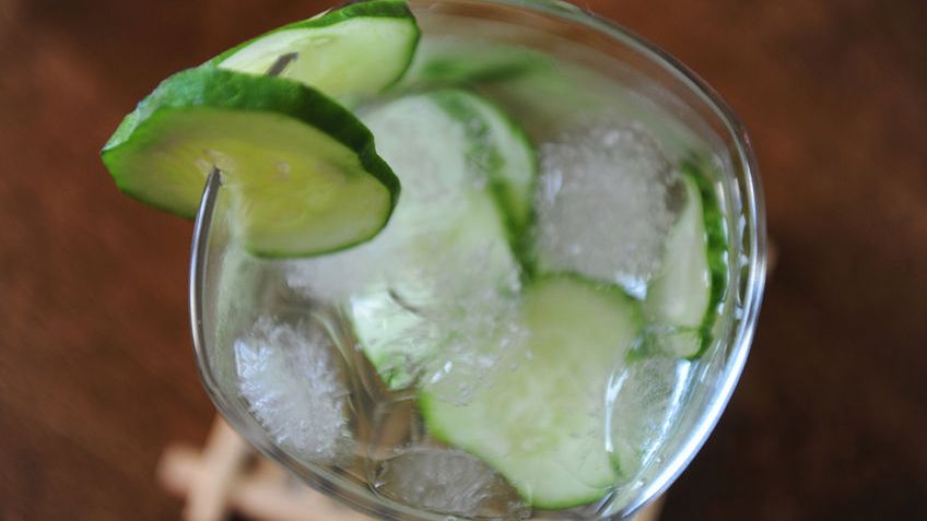 Woda z ogórkiem