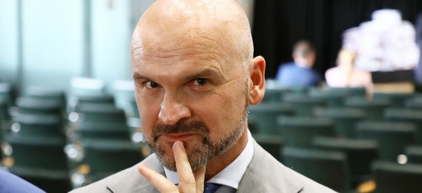 Cyfrowi giganci uciekają z podatkami. Brzoska: to jest skandal