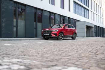 Test: Bestune T77 Elegance – cena nie zawsze czyni cuda