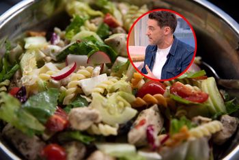 Nowy hit z sieci miał pomagać jelitom. Dietetyk ma zastrzeżenia