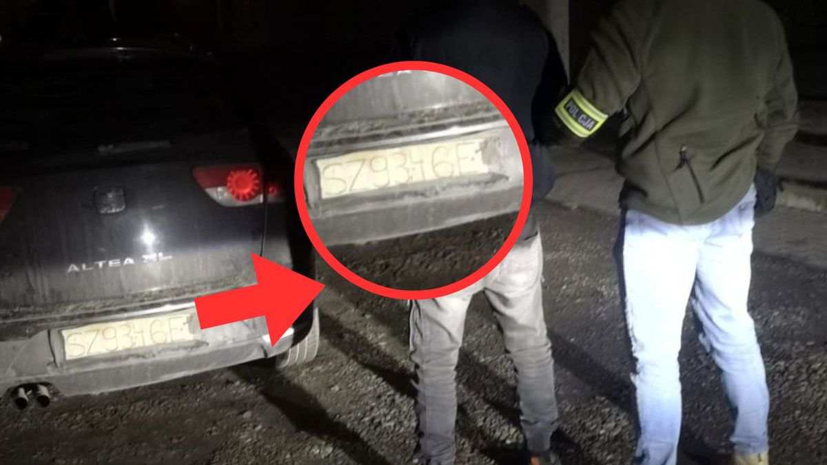 Mężczyzna jechał z tekturową tablicą rejestracyjną