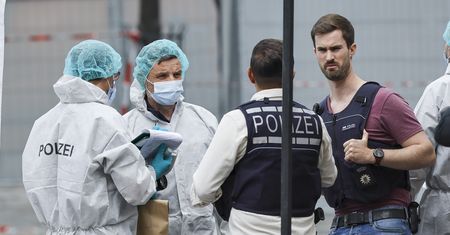 Zmarł policjant zaatakowany nożem. Żałoba w Mannheim