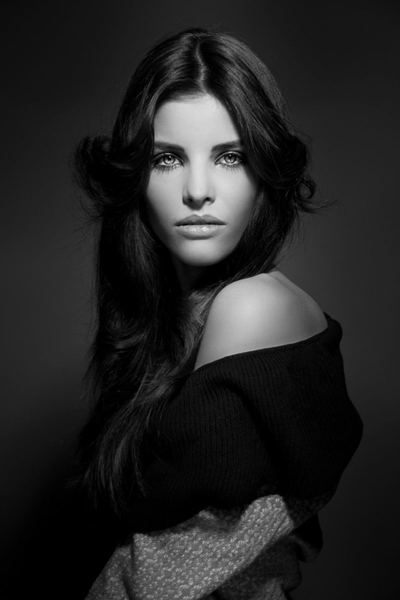 Ekstraordynaryjne portrety kobiet autorstwa Marcina Wajdy 6