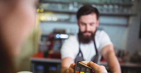 Najlepsze karty kredytowe premium dla wymagających klientów