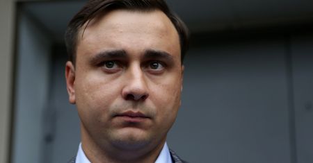 Rosja. Wydano list gończy za współpracownikiem Nawalnego