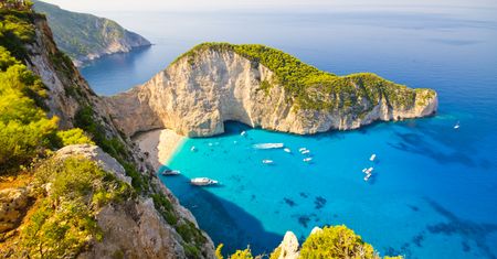 Zatoka Wraku na Zakynthos. Prawdziwa perełka czy wabik na turystów?
