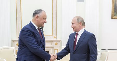 Były prezydent Mołdawii zatrzymany. Kreml zapowiada, że będzie "przyglądał się sprawie"