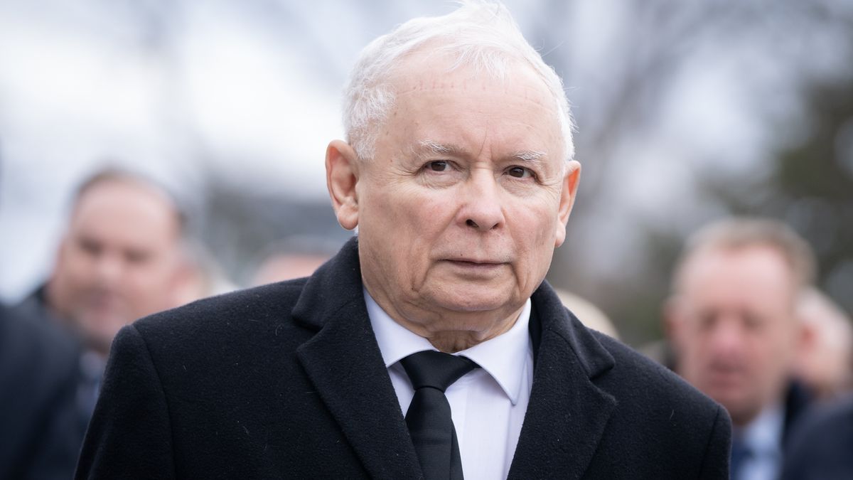 Jaroslaw Kaczynski during the ceremonies commemorating the 12th anniversary of the presidential plane crash near Smolensk, at Powazki Military Cemetery in Warsaw, Poland on April 10, 2022.  (Photo by Mateusz Wlodarczyk/NurPhoto via Getty Images)