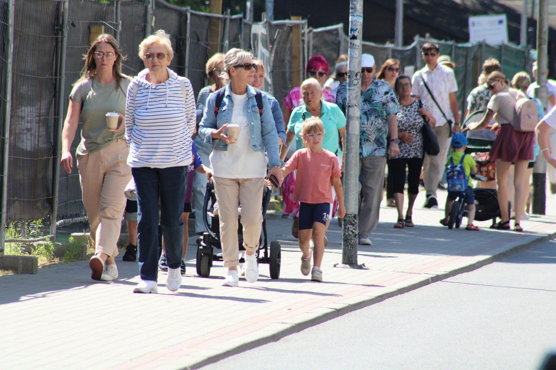 KOŁOBRZEG DEPTAKI POZA PLAŻĄ