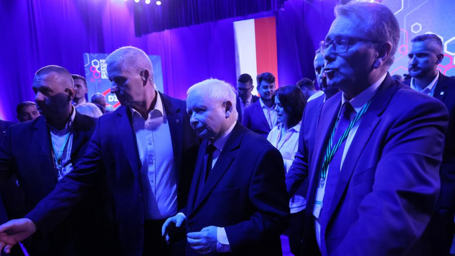 Prezes PiS Jarosław Kaczyński w drugim dniu konwencji programowej partii "Programowy Ul Prawa i Sprawiedliwości"