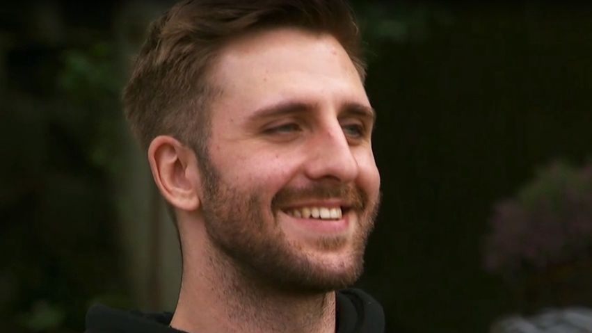 Mateusz z "Rolnik szuka żony" przebiera w ofertach.