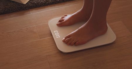 Xiaomi Mi Smart Scale: inteligentna waga pomoże w ćwiczeniach i diecie