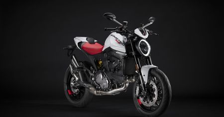 Ducati Monster zyskało nową wersję kolorystyczną - Iceberg White