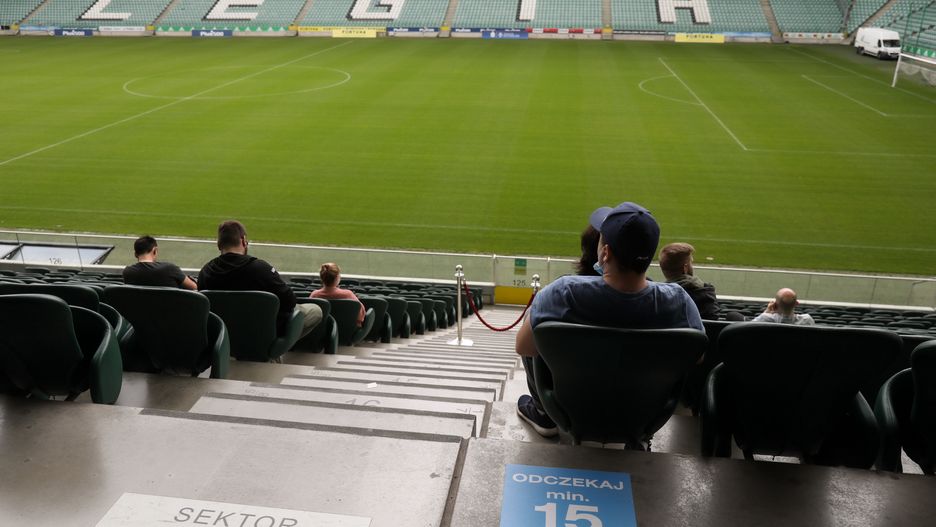 Warszawa. Łazienkowska 3, Stadion Legii. Akcja " Wpadnij na szczepienie "