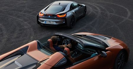 Wiesz, ile kosztuje BMW i8? Dwa razy taniej można kupić szybsze auto