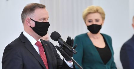 Wielkanocne życzenia od Pary Prezydenckiej. "Optymizmu i zdrowia"