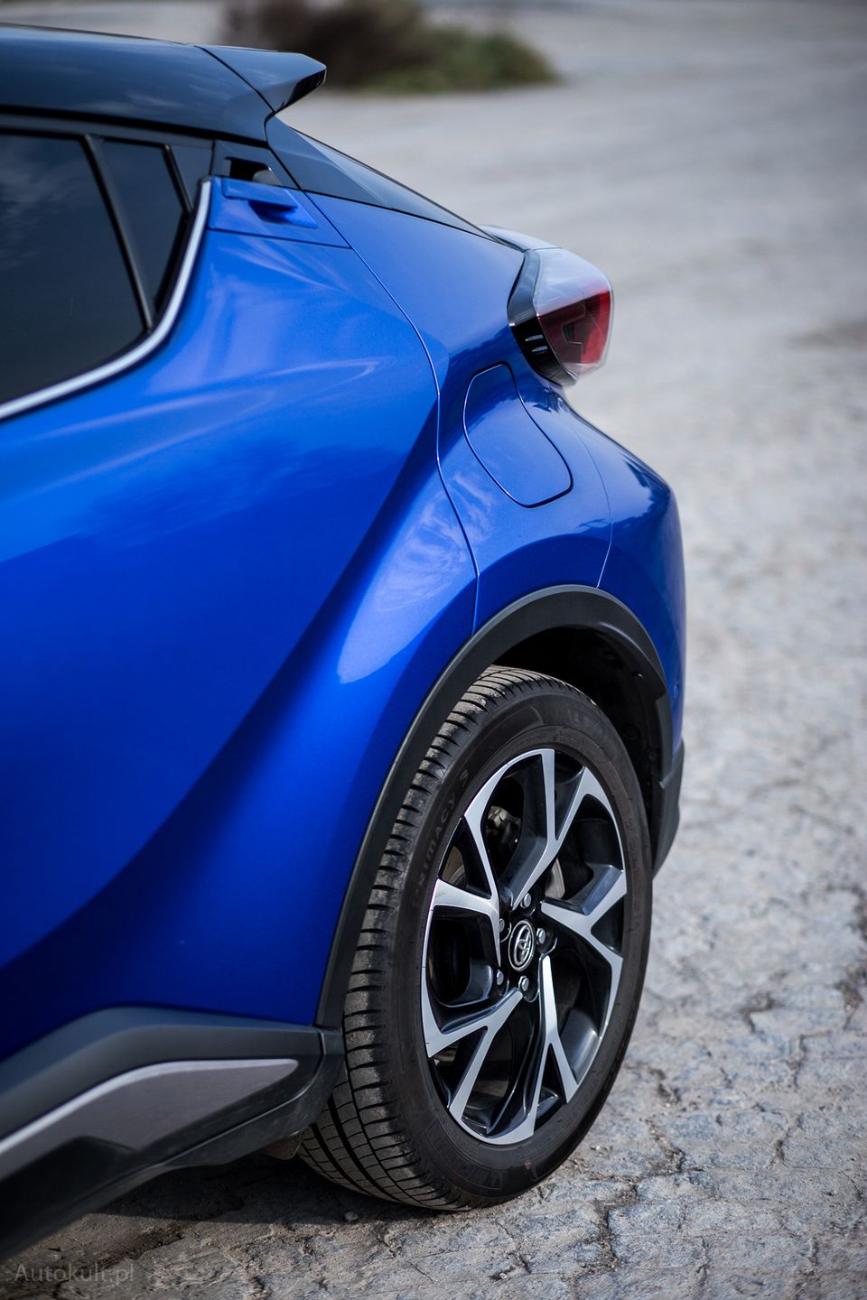 Toyota C-HR Hybrid (2018) (fot. Mateusz Żuchowski)